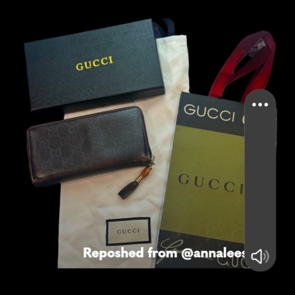 EUC Gucci Dark Brown Leather Bamboo Pull Wallet Full Inclusion